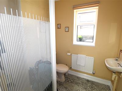 Bathroom 2